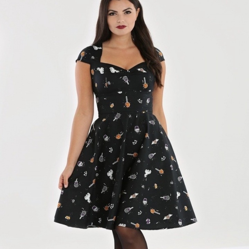 Elegant Black Printed Dress